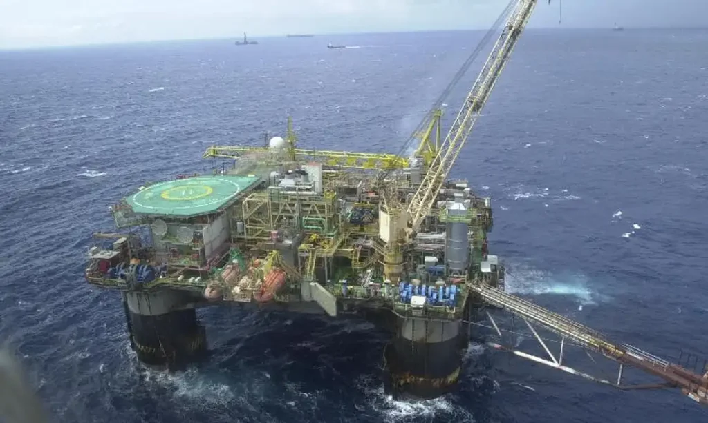 Produção nacional de petróleo e gás natural é recorde em junho