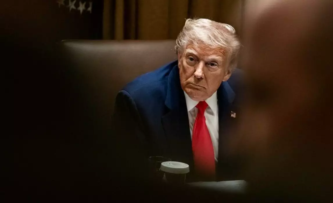 Donald Trump promete “consequências severas” caso o presidente da Rússia não aceite cessar-fogo