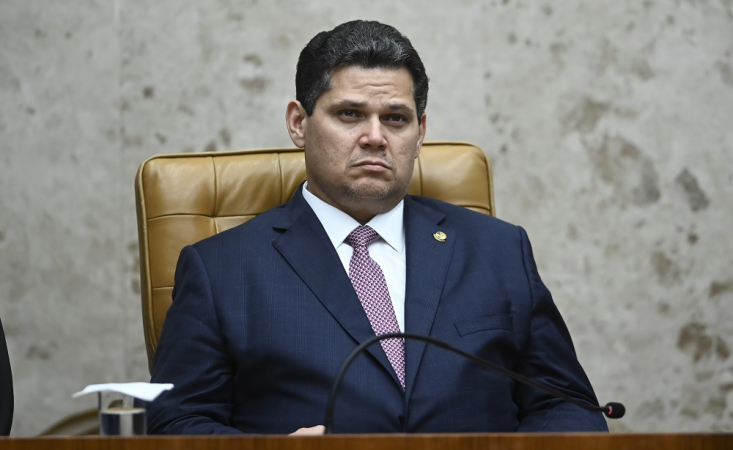 Alcolumbre adia para dia 30 de setembro votação da segunda etapa da Reforma Tributária