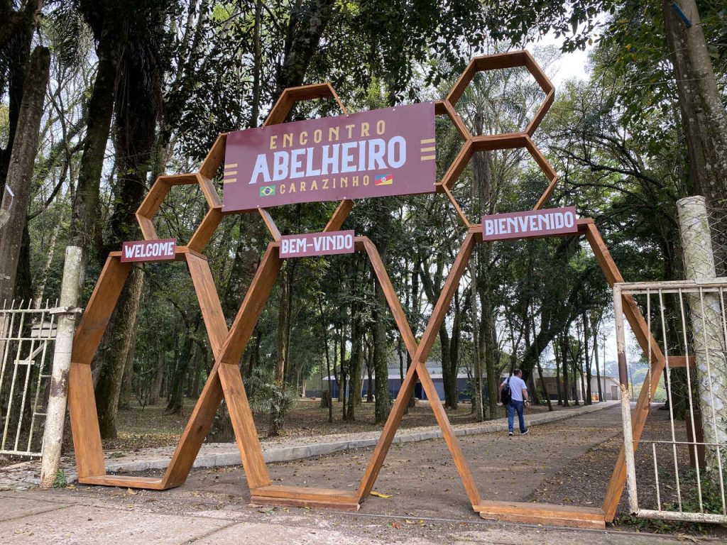 Confira a programação do 3° Encontro Abelheiro