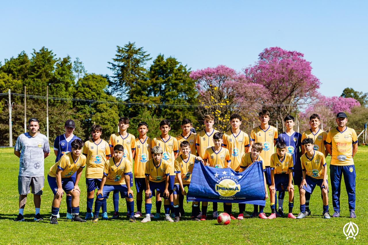 Escolinha Ipiranga conquista bons resultados pela 2ª Taça Planalto Médio