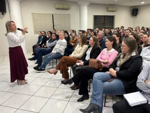 Escritórios de contabilidade de Não-Me-Toque promovem palestra sobre Reforma Tributária