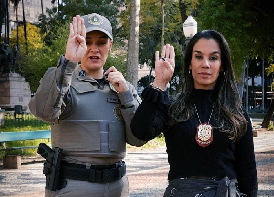 Gesto simples pedindo socorro pode ajudar a salvar mulheres vítimas de violência doméstica