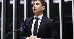 “Querem eliminar Bolsonaro da corrida eleitoral”, diz Nikolas