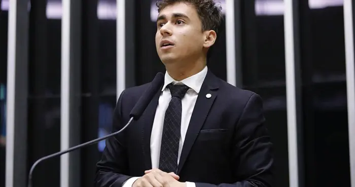 “Querem eliminar Bolsonaro da corrida eleitoral”, diz Nikolas
