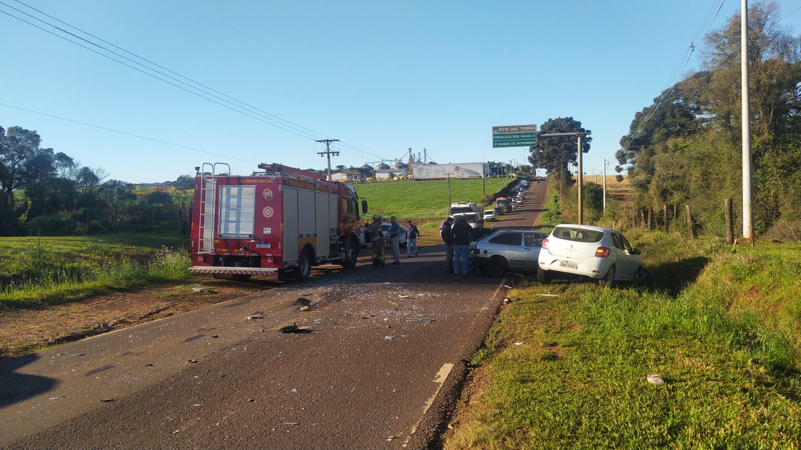 Acidente em frente ao Estádio de Quinze de Novembro deixa motorista ferido