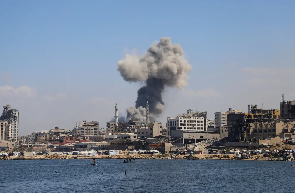 Gaza sofre apagão de telecomunicações em meio a avanço de tanques de Israel