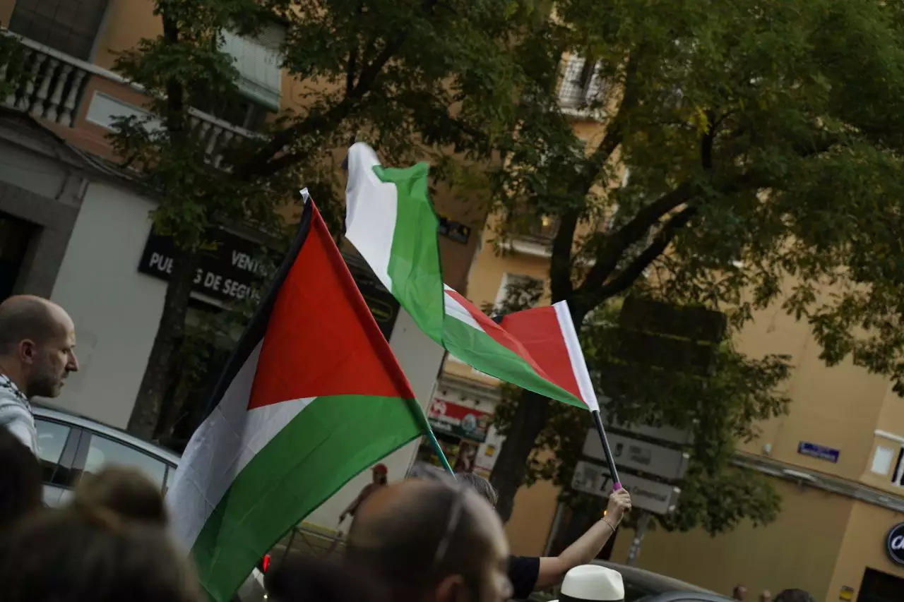 Canadá, Reino Unido e Austrália reconhecem formalmente o Estado da Palestina