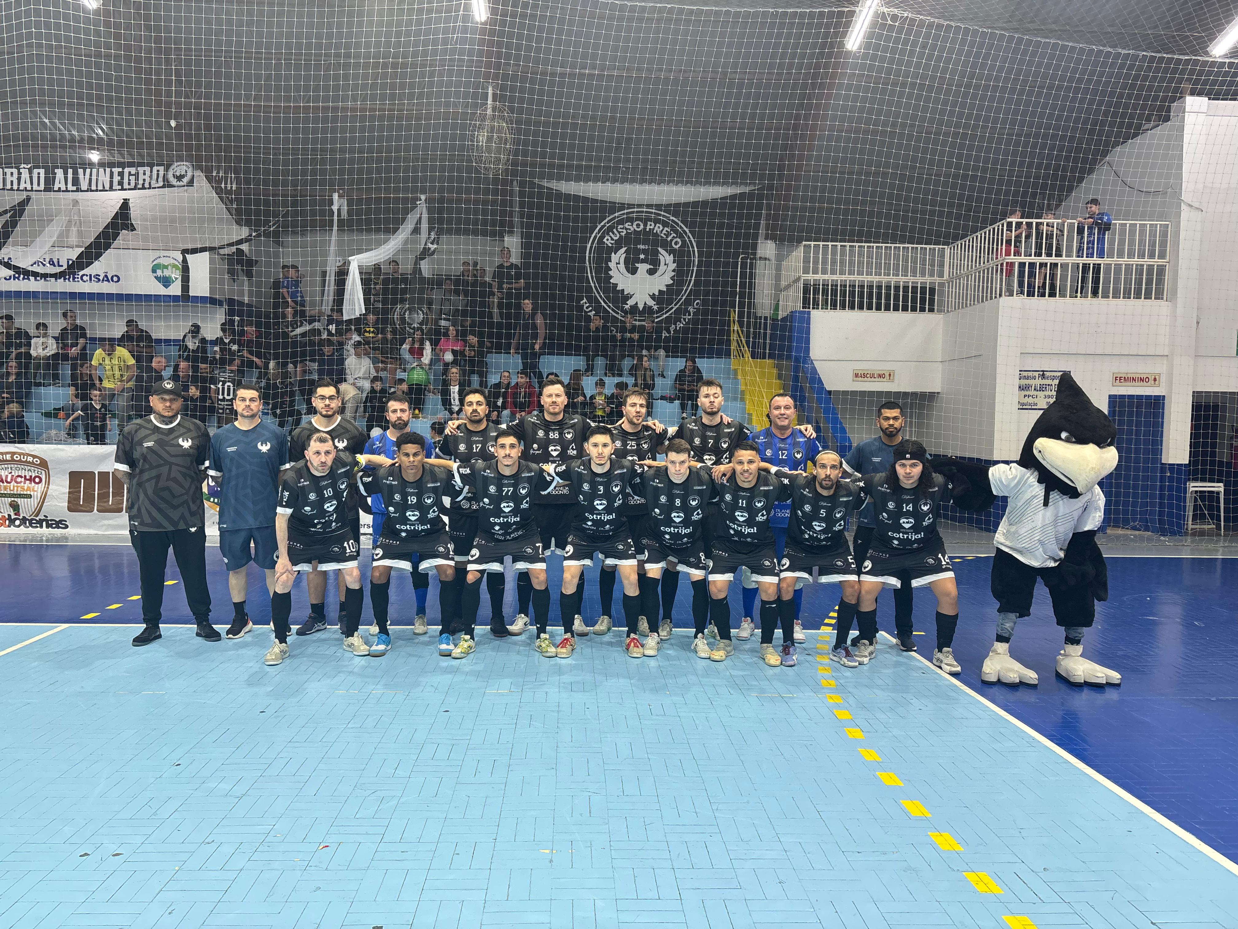 Russo Preto vence São José e está classificado para as quartas da Série Ouro
