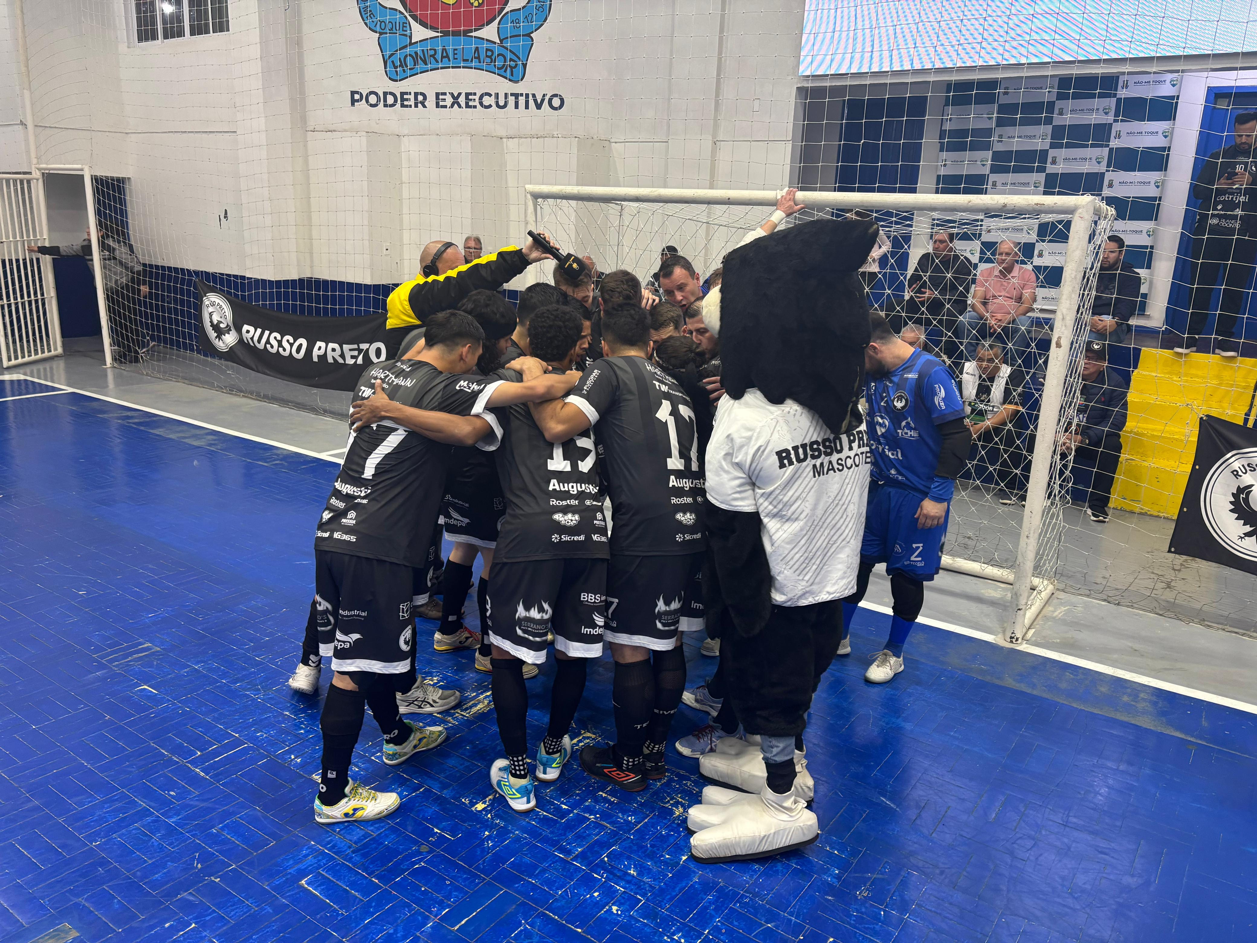 Russo Preto decide vaga na semifinal da Série Ouro neste sábado em Não-Me-Toque
