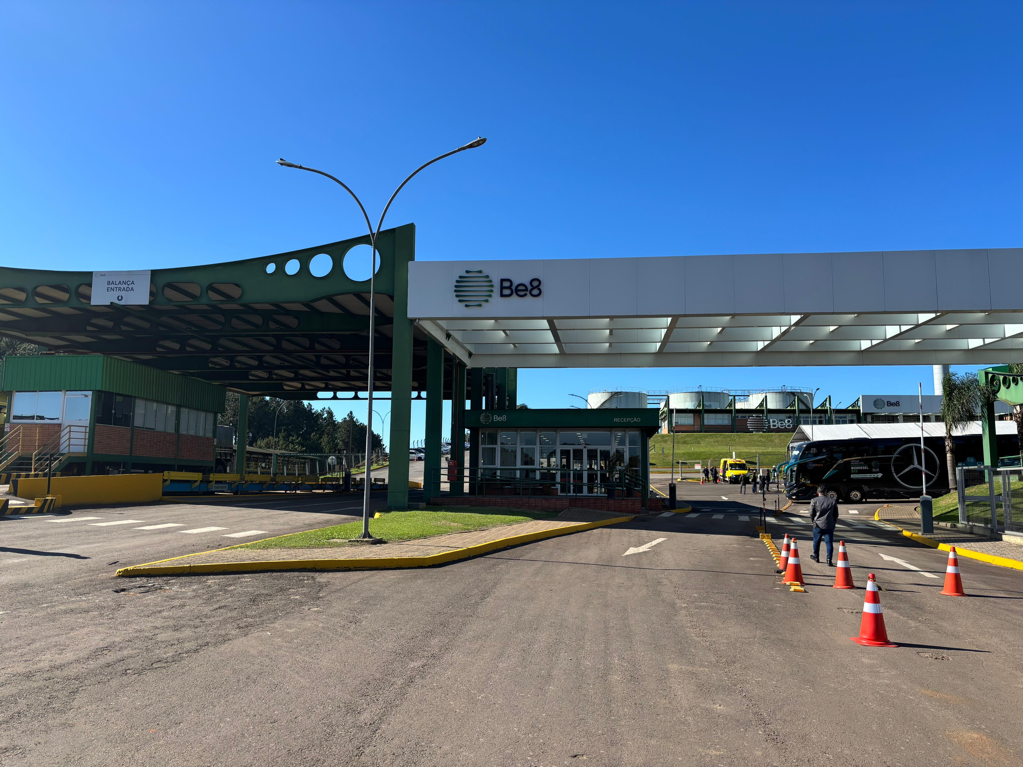 Be8 leva grupo de empresários brasileiros à conferência de combustíveis limpos em Orlando