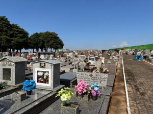 Domingo será marcado por orações nos cemitérios de Não-Me-Toque