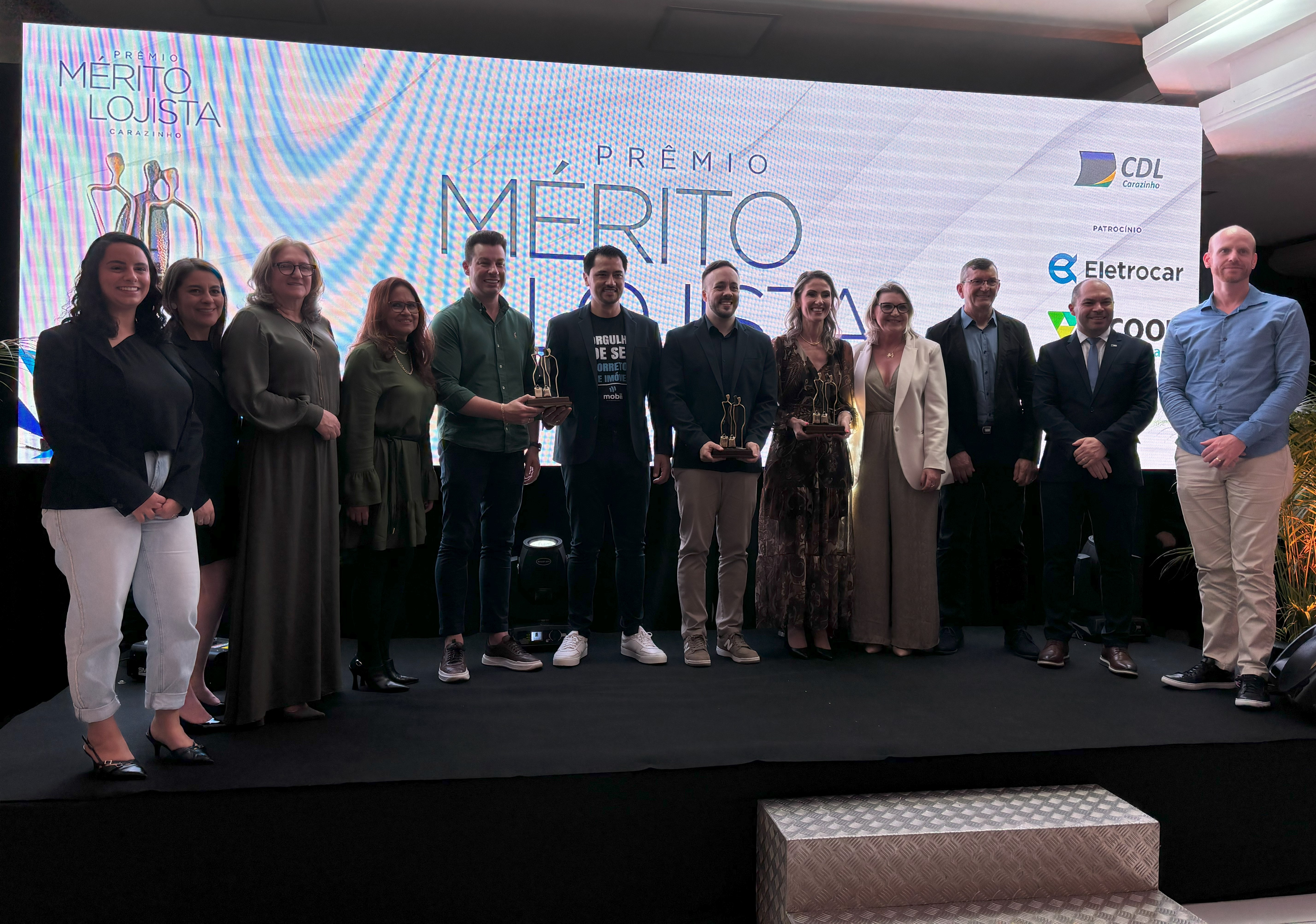 Emoção e reconhecimento na entrega da Premiação aos destaques do Mérito Lojista de Carazinho