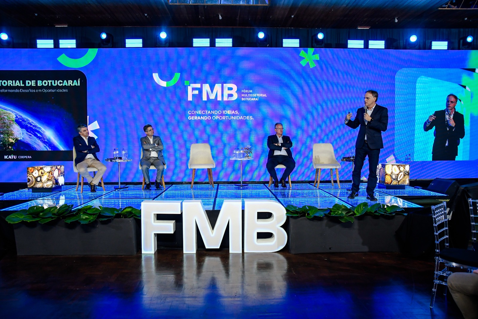 Fórum multissetorial Botucaraí 2025 reúne mais de 500 pessoas e consolida debate sobre desenvolvimento regional