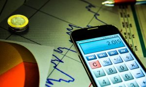 Mercado financeiro reduz previsão da inflação para 4,56%, em 2025