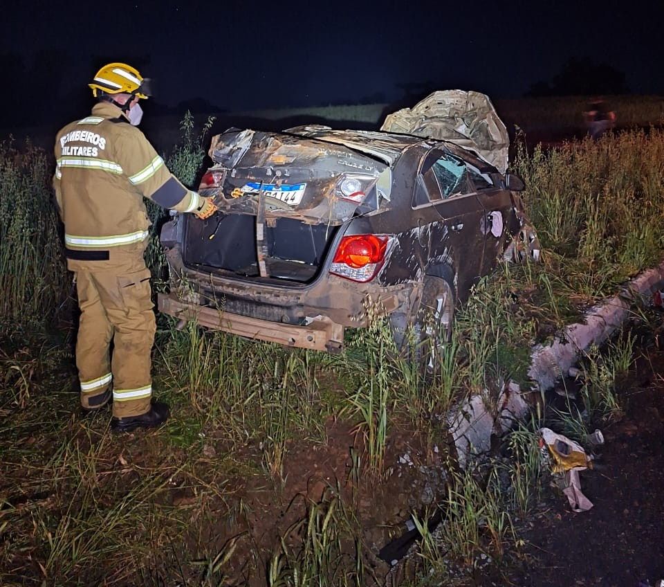 Policial Militar fica ferido em acidente na BR- 285 entre Carazinho e Saldanha Marinho
