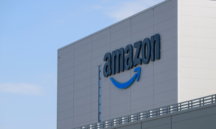 Amazon anuncia corte de 14.000 postos de trabalho