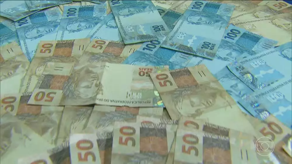 Após aumento, arrecadação do Imposto Sobre Operações Financeiras bate recorde e atinge o maior valor da história em um mês