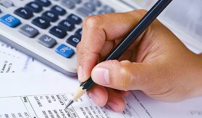 Mercado financeiro reduz as estimativas para a inflação em 2025 e 2026 no Brasil