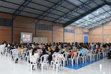 Sala do Empreendedor de Lagoa dos Três Cantos em parceria com SEBRAE promoveram palestra com o tema “Os Segredos dos Líderes Campeões”