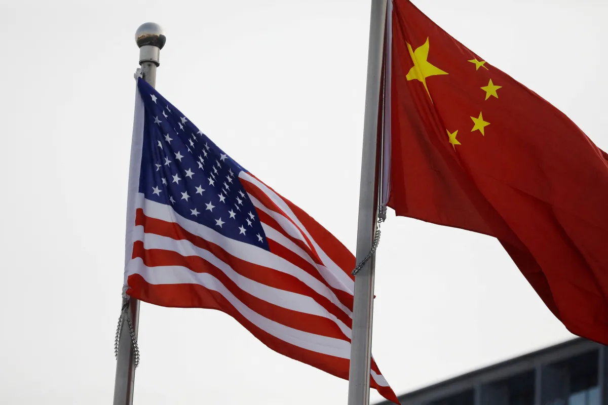 China acusa os EUA de discriminação comercial e pede cumprimento das regras