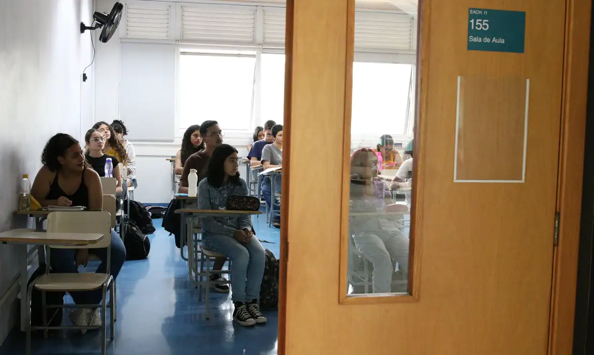 MEC permitirá uso das três últimas notas do Enem no Sisu 2026