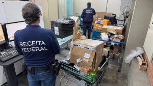 Receita Federal apreende mais de R$ 100 mil em produtos nos correios de Passo Fundo