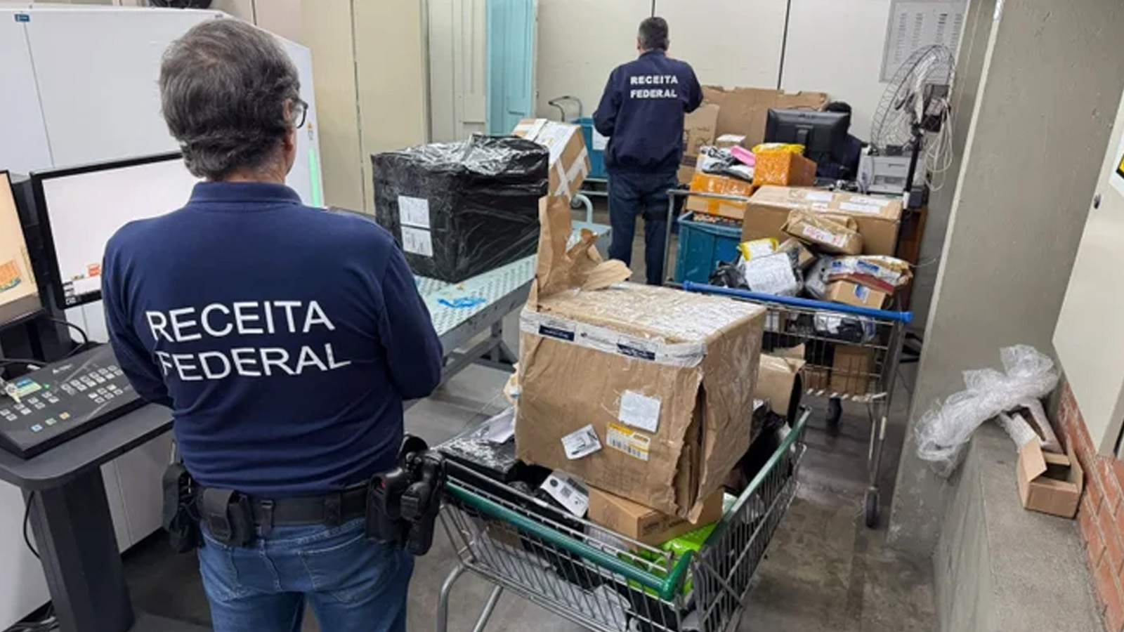 Receita Federal apreende mais de R$ 100 mil em produtos nos correios de Passo Fundo