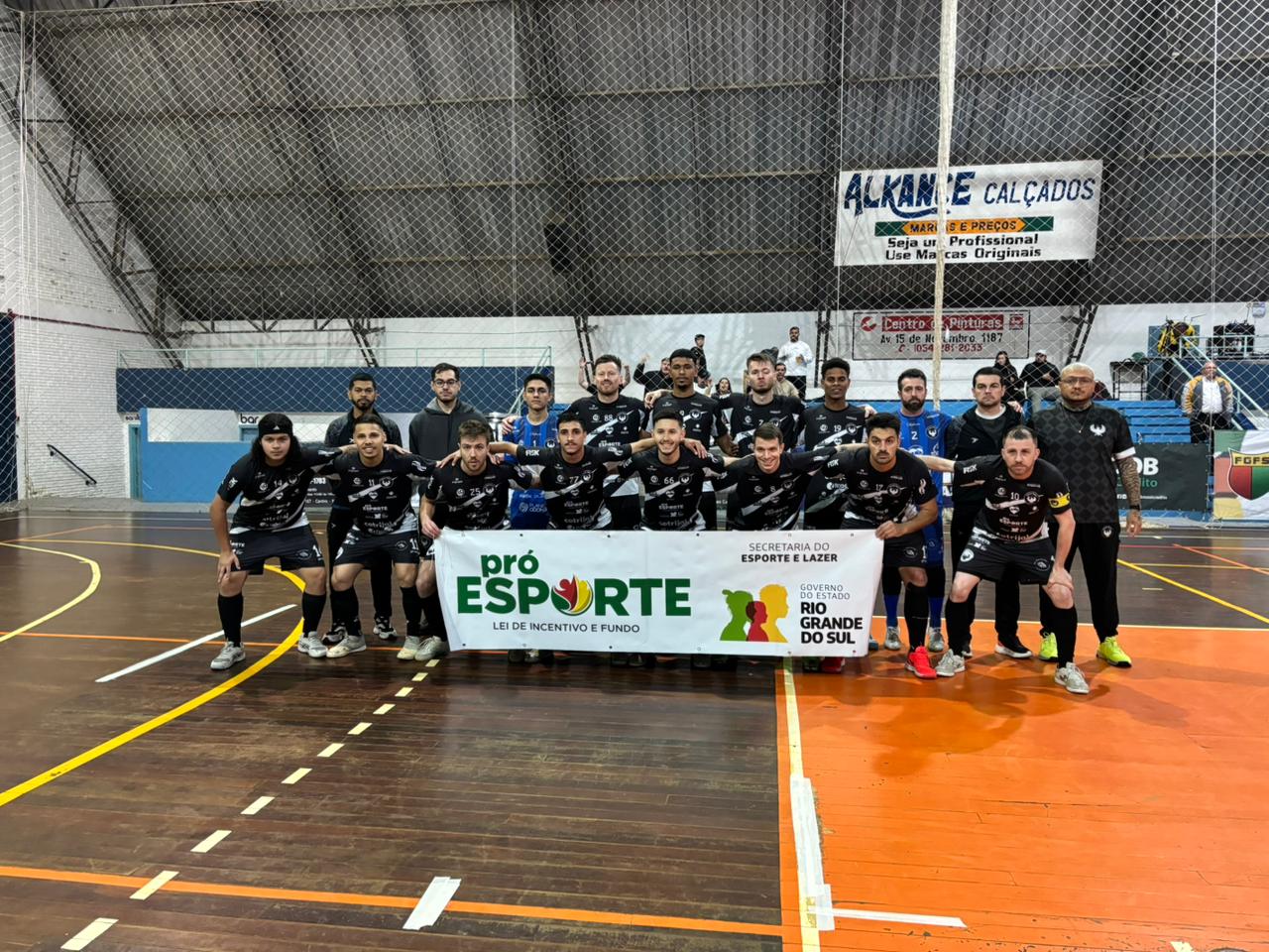 Russo empata nos segundos finais contra ANPF no primeiro jogo das quartas de final da Série Ouro