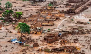 Samarco e Vale são multadas em quase R$ 2 bilhões