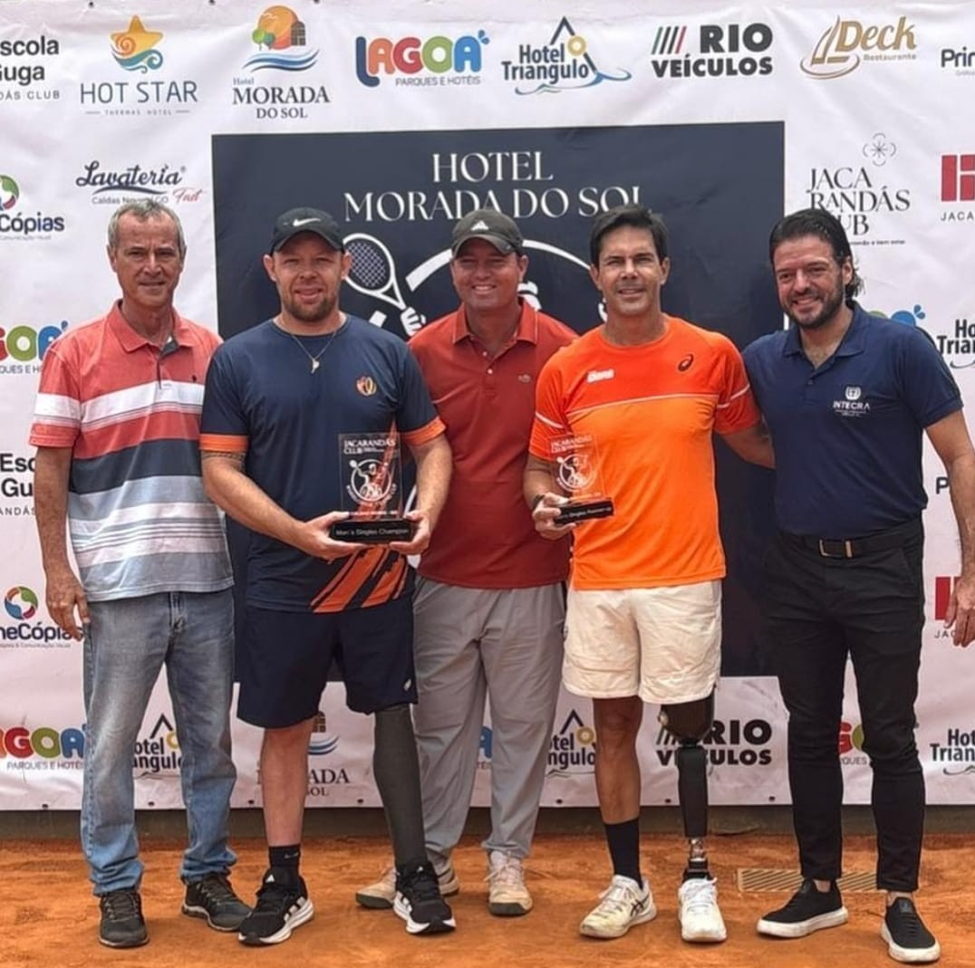 Tenista Diego Kohlrausch é campeão do ITF, simples e duplas, em Caldas Novas (GO)