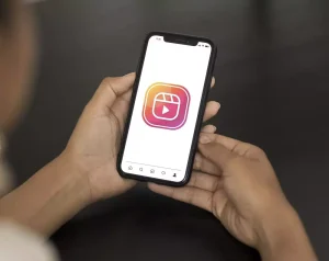 Dona do Facebook, Instagram e WhatsApp lucrou 16 bilhões com anúncios de golpes e produtos ilegais em 2024