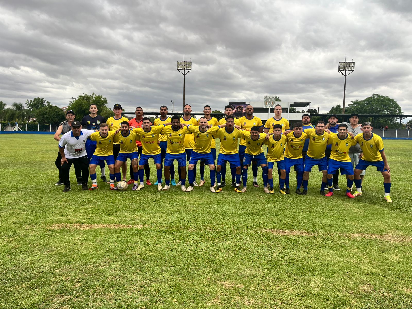 Esporte Clube Brasil é campeão da Copa Regional de Futebol de Campo