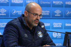 Grupo Ceres de Comunicação entrevista Paulo Caleffi candidato à presidência do Grêmio  