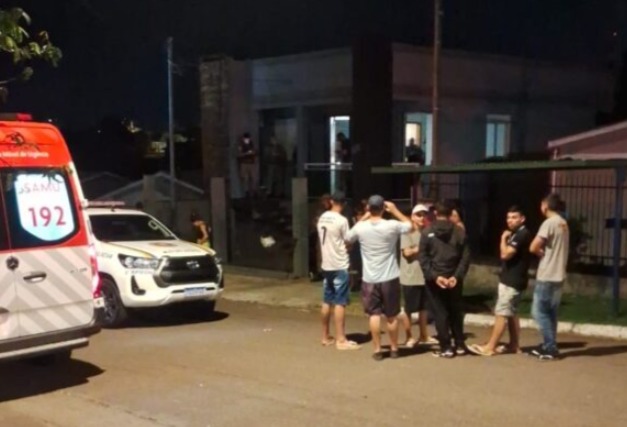 Homem é morto após invadir residência armado com facão em Passo Fundo