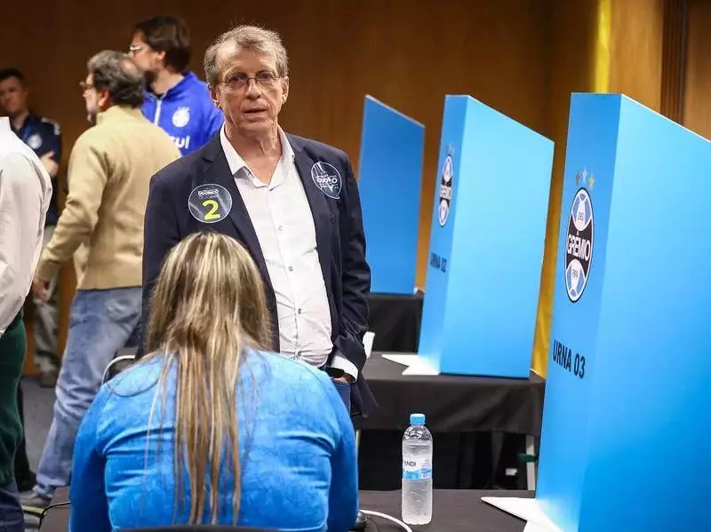 Odorico Roman é eleito o novo presidente do Grêmio