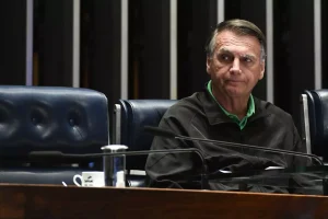 Supremo começa a julgar recursos de Bolsonaro e aliados contra condenação por tentativa de golpe de Estado