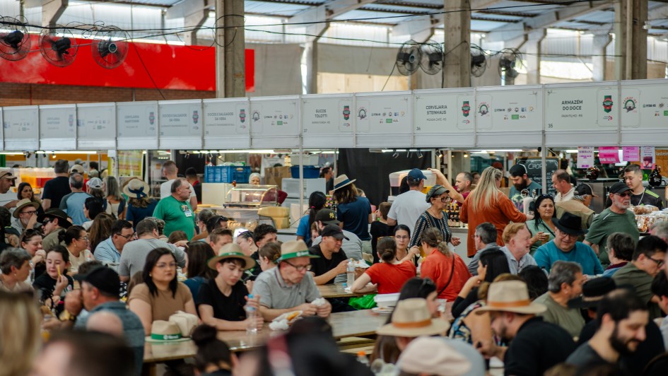 Governo Leite realiza investimento recorde em feiras da agricultura familiar e movimenta mais de R$ 46 milhões no RS em 2025