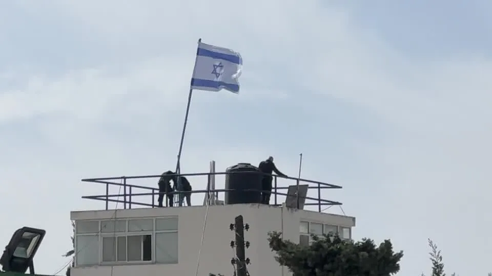 Polícia de Israel invade agência da ONU para palestinos em Jerusalém