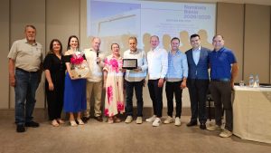 Assembleia do HCC marca recondução da diretoria e emocionante homenagem a Hélio Lutz