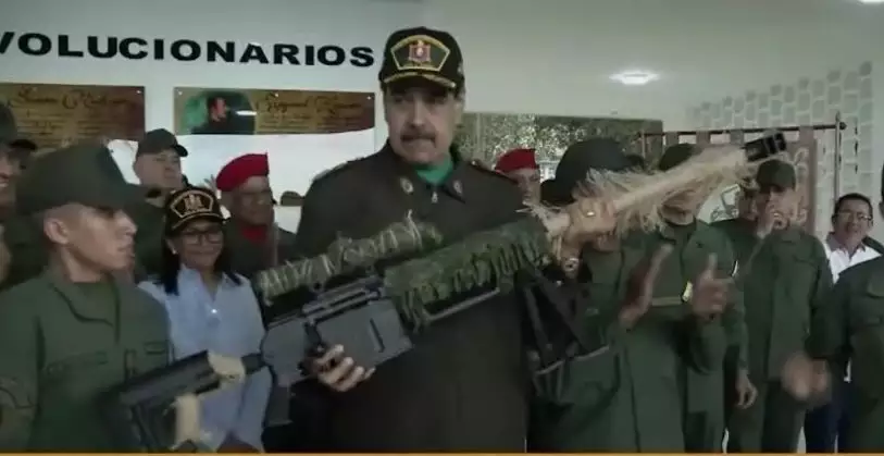 Ditador Nicolás Maduro afirma que as Forças Armadas da Venezuela têm “guerreiros invencíveis”
