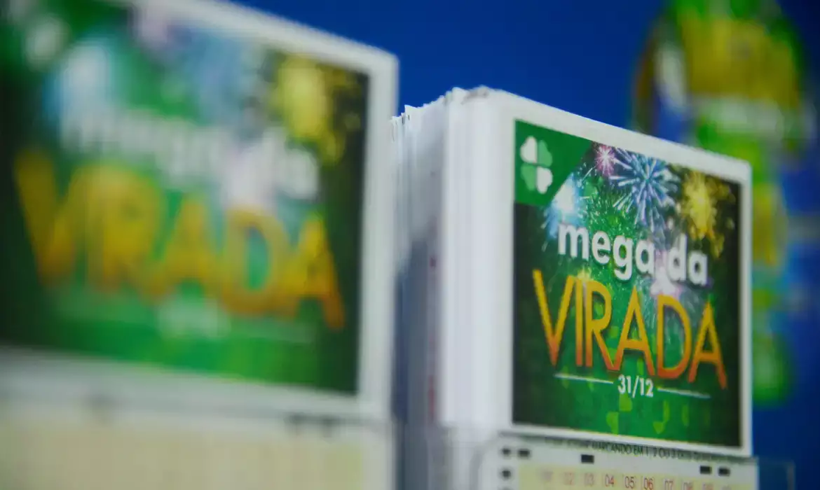 Mega da Virada: apostas para o prêmio de R$ 1 bilhão podem ser feitas até as 20h desta quarta
