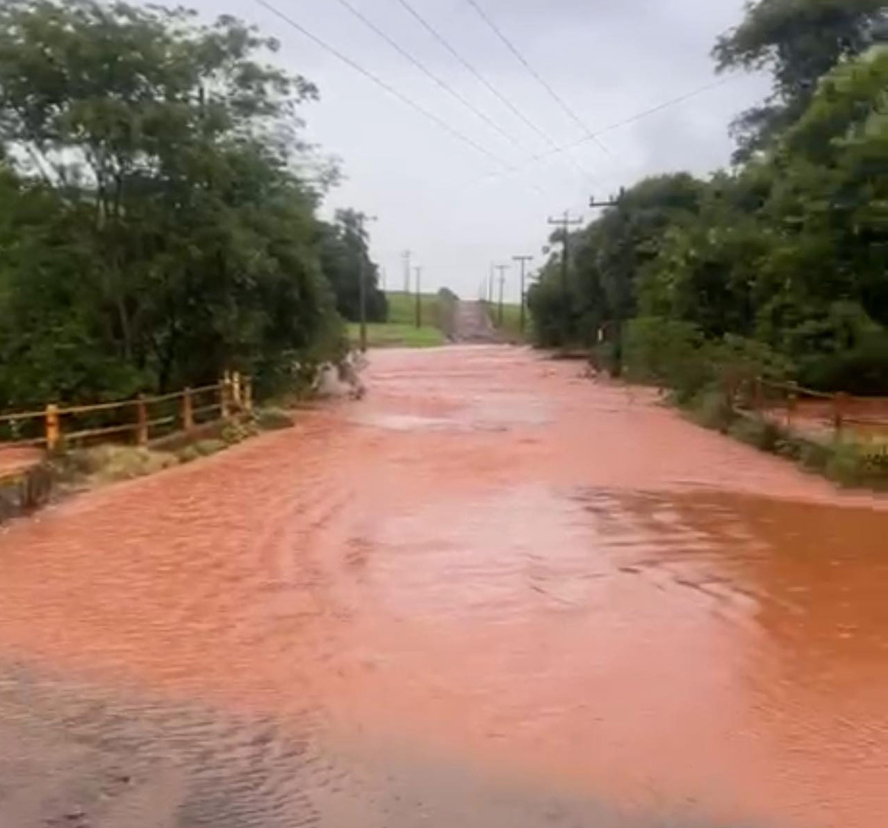 Sexta-feira será marcada por chuva forte e calor intenso na região Norte do Estado