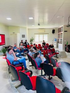 Administração Municipal de Lagoa dos Três Cantos realiza reunião de planejamento para 2026