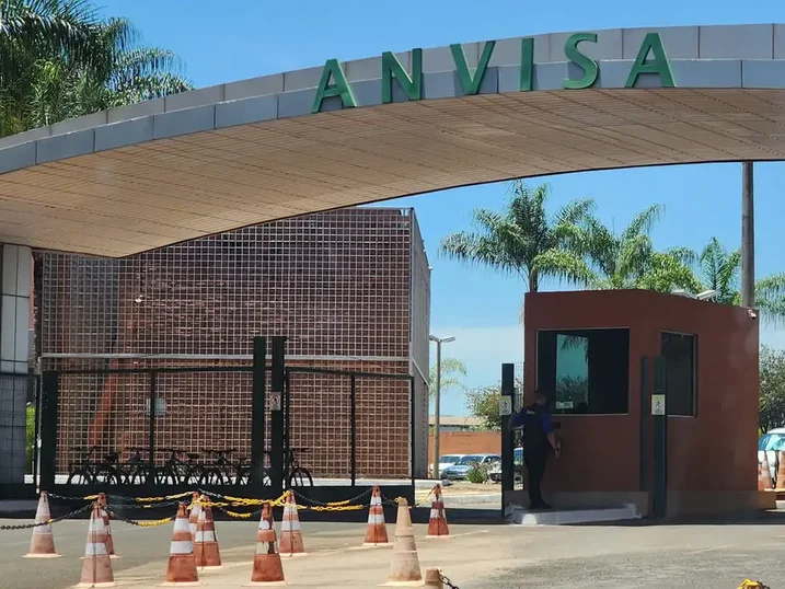 Anvisa determina o recolhimento de lotes de panetones contaminados