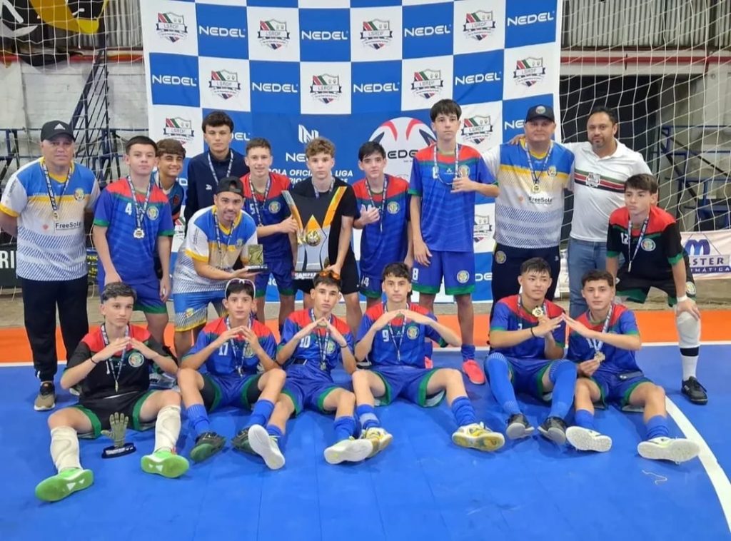 Carazinho Futsal inicia temporada 2026 com novas categorias e vagas abertas nas escolinhas