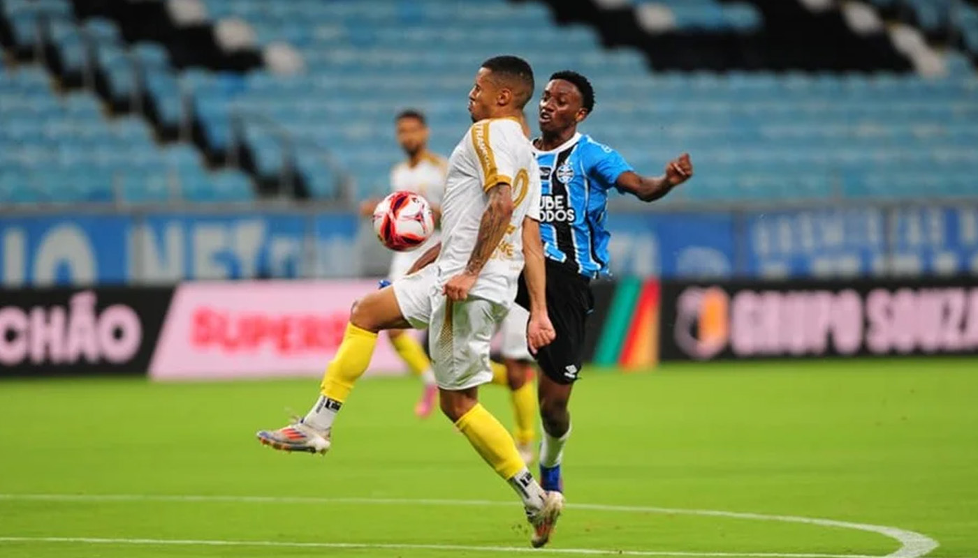 Grêmio joga mal e perde para o São José na Arena pelo Gauchão