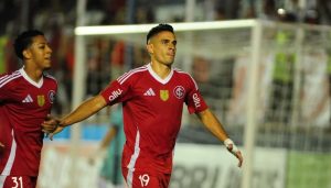 Inter goleia o Monsoon na estreia de Pezzolano