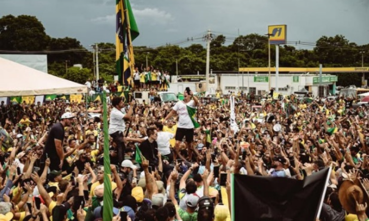 Manifestação de Nikolas reuniu 18 mil pessoas em Brasília, diz USP