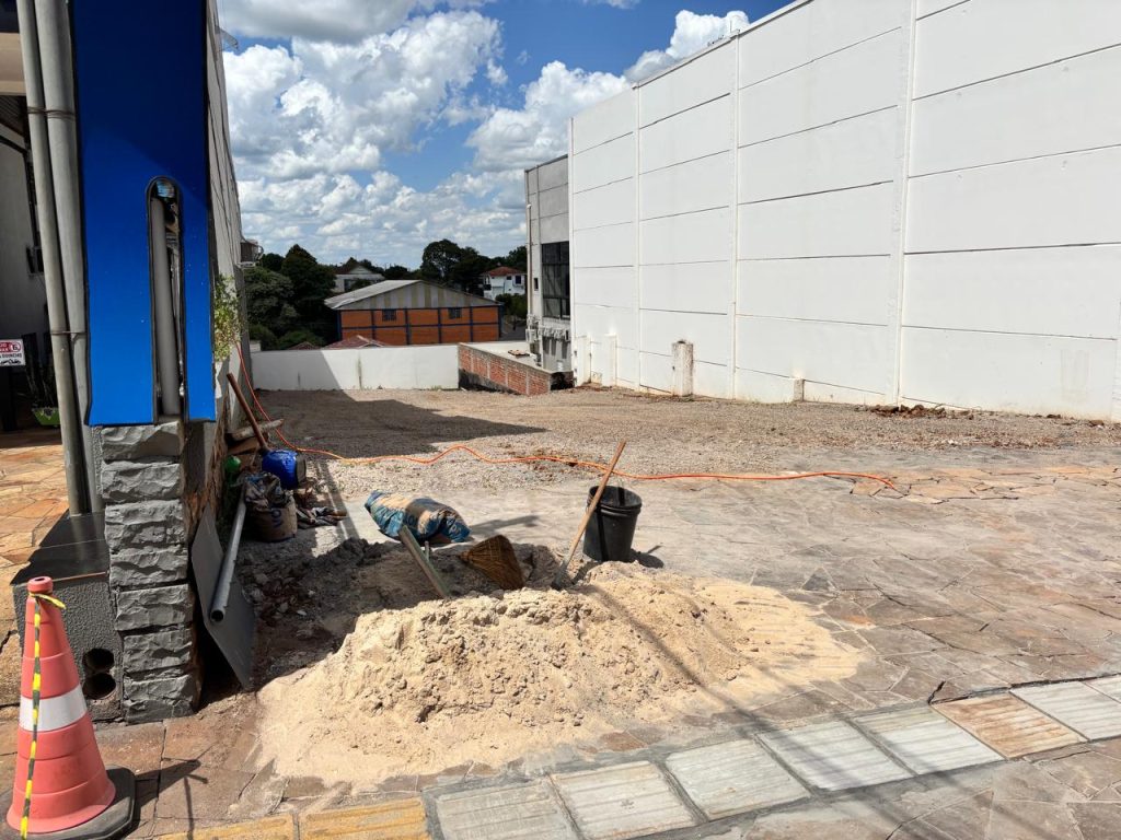 Parceria público-privada abrirá novo estacionamento gratuito no Centro de Não-Me-Toque